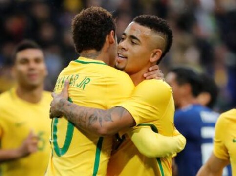 International friendlies: Gabriel Jesus could be Brazil's 'new Ronaldo,' says teammate Dani Alves International friendlies: Gabriel Jesus could be Brazil's 'new Ronaldo,' says teammate Dani Alves