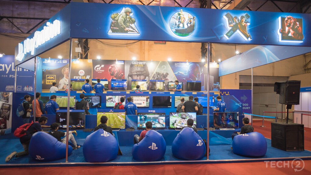 Sony was well prepared with multiple rows of gaming stations for gamers to play latest AAA titles on. Image: tech2/Rehan Hooda Sony was well prepared with multiple rows of gaming stations for gamers to play latest AAA titles on. Image: tech2/Rehan Hooda