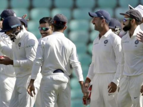 India vs Sri Lanka: Virat Kohli and Co decimate visitors in Nagpur Test to take 1-0 lead in series India vs Sri Lanka: Virat Kohli and Co decimate visitors in Nagpur Test to take 1-0 lead in series