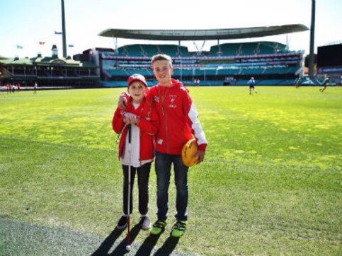 Laureus World Sports Awards, Best Sporting Moment November nominees: Mark Smith and Jarryd Haines's 'mateship' Laureus World Sports Awards, Best Sporting Moment November nominees: Mark Smith and Jarryd Haines's 'mateship'