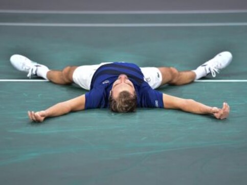 Paris Masters: Julien Benneteau upsets Marin Cilic to continue dream run; Jack Sock enters semi-finals Paris Masters: Julien Benneteau upsets Marin Cilic to continue dream run; Jack Sock enters semi-finals