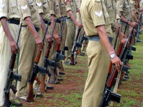 19-year-old UPSC aspirant in Bhopal gangraped by four men 'repeatedly'; cop mocks victim for coming up with 'filmy story' 19-year-old UPSC aspirant in Bhopal gangraped by four men 'repeatedly'; cop mocks victim for coming up with 'filmy story'