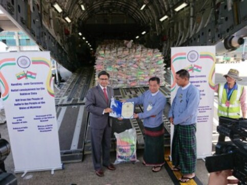 Rohingya crisis: India sends relief material consisting of 3,000 family relief packs to Myanmar's Rakhine state Rohingya crisis: India sends relief material consisting of 3,000 family relief packs to Myanmar's Rakhine state
