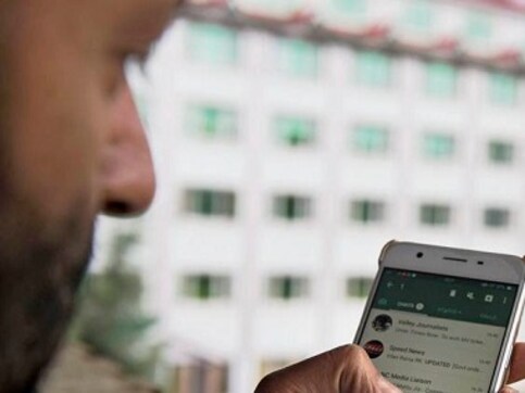 Amid growing anger in Kashmir, PDP-BJP govt releases 'draconian' social media gag-order for its employees Amid growing anger in Kashmir, PDP-BJP govt releases 'draconian' social media gag-order for its employees