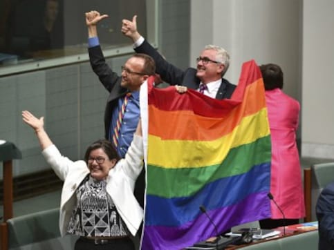 Australia signs same-sex marriage bill into law, weddings to be legal from Saturday Australia signs same-sex marriage bill into law, weddings to be legal from Saturday