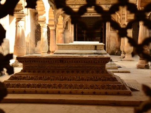 Paigah Tombs: A walk through the intricately carved, heritage 'Taj of the Deccan' site Paigah Tombs: A walk through the intricately carved, heritage 'Taj of the Deccan' site
