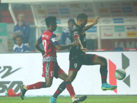 ISL 2017-18: Jamshedpur FC play out their 3rd goalless draw of season against defending champion ATK ISL 2017-18: Jamshedpur FC play out their 3rd goalless draw of season against defending champion ATK
