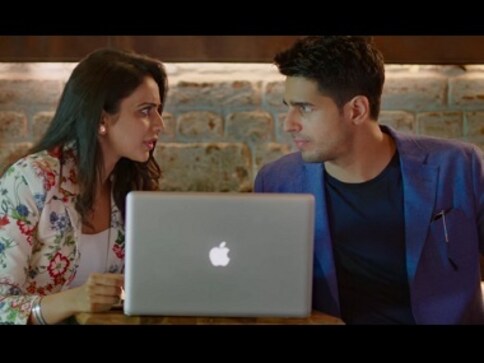 Aiyaary song 'Lae Dooba' is a soothing romantic melody featuring Sidharth Malhotra, Rakul Preet Singh
