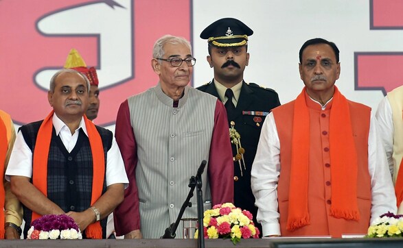 Vijay Rupani takes oath as 16th Chief Minister of Gujarat; Narendra Modi, Amit Shah attend ceremony Vijay Rupani takes oath as 16th Chief Minister of Gujarat; Narendra Modi, Amit Shah attend ceremony