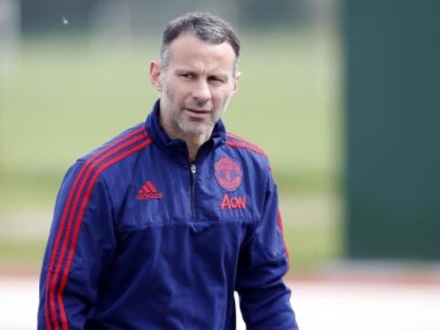 Premier League: Ryan Giggs rules himself out of race for Swansea manager's post after sacking of Paul Clement Premier League: Ryan Giggs rules himself out of race for Swansea manager's post after sacking of Paul Clement