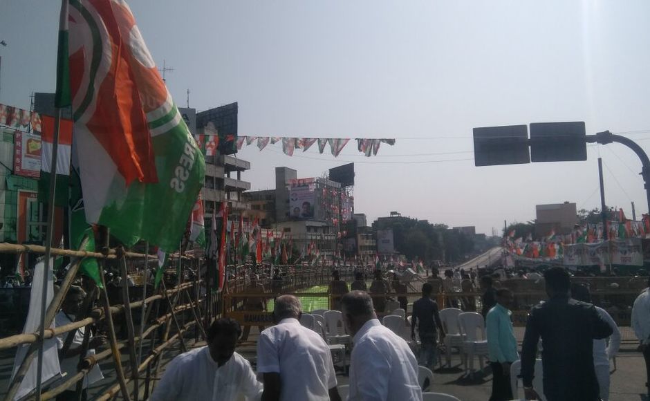 Pawar was speaking at a public rally 'Halla Bol' that was organised by the Congress and the National Congress Party (NCP). He said if the state is "of no use to people", then people should not cooperate with it. Firstpost/Sanjay Sawant Pawar was speaking at a public rally 'Halla Bol' that was organised by the Congress and the National Congress Party (NCP). He said if the state is "of no use to people", then people should not cooperate with it. Firstpost/Sanjay Sawant