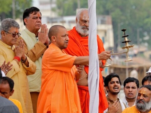 Rahul Gandhi's visits to temples just a 'pretence', Congress should clear stance on Ayodhya issue, says Yogi Adityanath Rahul Gandhi's visits to temples just a 'pretence', Congress should clear stance on Ayodhya issue, says Yogi Adityanath