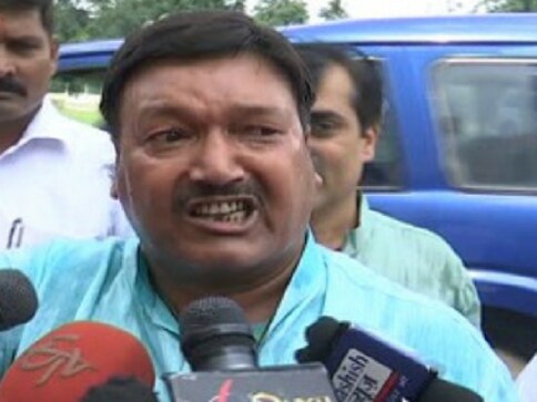 Bihar minister Khurshid Alam receives 'extortion threat', files complaint in Bettiah Bihar minister Khurshid Alam receives 'extortion threat', files complaint in Bettiah