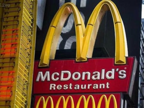 Communist Vietnamese capital Hanoi gets its first McDonald's, customers line up for Big Macs, Chicken McNuggets Communist Vietnamese capital Hanoi gets its first McDonald's, customers line up for Big Macs, Chicken McNuggets