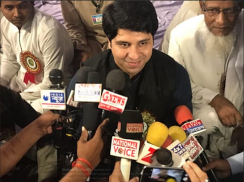 Day after Shehzad Poonawalla's anti-Rahul Gandhi rant, Maharashtra Congress and his family 'disown' him Day after Shehzad Poonawalla's anti-Rahul Gandhi rant, Maharashtra Congress and his family 'disown' him