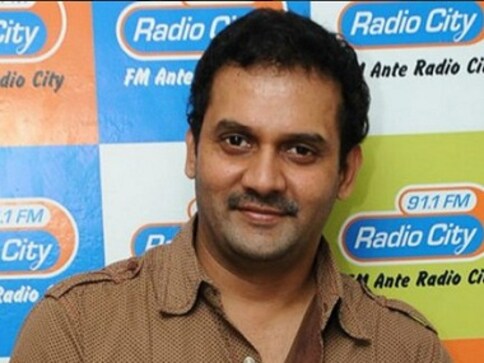 Telugu actor Vijay Sai's wife booked for abetment to suicide along with two others Telugu actor Vijay Sai's wife booked for abetment to suicide along with two others