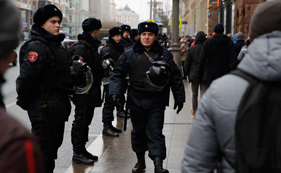 Russian police have also raided the Moscow office of the Opposition leader. A video stream Sunday morning from Navalny's headquarters showed police entering the office. One broadcaster on the stream said police apparently were using a grinder to try to get access to the broadcast studio. AP Russian police have also raided the Moscow office of the Opposition leader. A video stream Sunday morning from Navalny's headquarters showed police entering the office. One broadcaster on the stream said police apparently were using a grinder to try to get access to the broadcast studio. AP