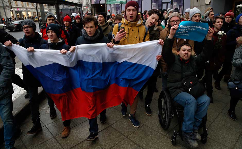 Sizeable gatherings have been reported Sunday in the Far East and Siberia, including one in remote Yakutsk where the temperature reportedly was minus -45 C. More are set for Moscow and St Petersburg in the afternoon there. AP Sizeable gatherings have been reported Sunday in the Far East and Siberia, including one in remote Yakutsk where the temperature reportedly was minus -45 C. More are set for Moscow and St Petersburg in the afternoon there. AP