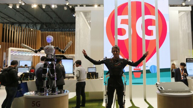 5G panel says around 6,000 Mhz of spectrum can be ready for next gen mobile services 5G panel says around 6,000 Mhz of spectrum can be ready for next gen mobile services
