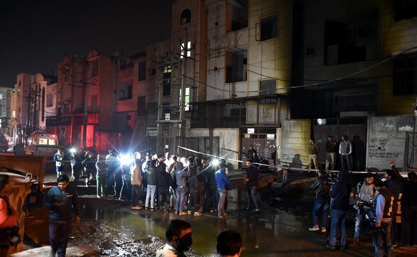Fire at factory in Delhi’s Bawana: 17 killed, two injured; Arvind Kejriwal announces Rs 5 lakh compensation Fire at factory in Delhi’s Bawana: 17 killed, two injured; Arvind Kejriwal announces Rs 5 lakh compensation