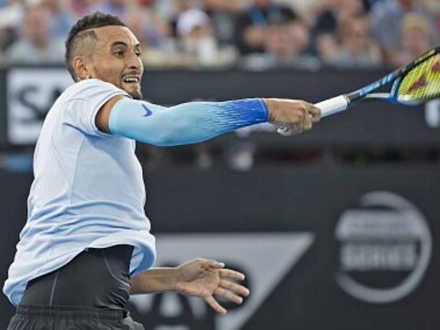Brisbane International: Nick Kyrgios recovers from leg injury to reach quarter-finals; Milos Raonic crashes out Brisbane International: Nick Kyrgios recovers from leg injury to reach quarter-finals; Milos Raonic crashes out