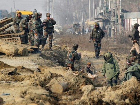 Security forces recover IED from Maloora area of Srinagar; second incident in two days Security forces recover IED from Maloora area of Srinagar; second incident in two days