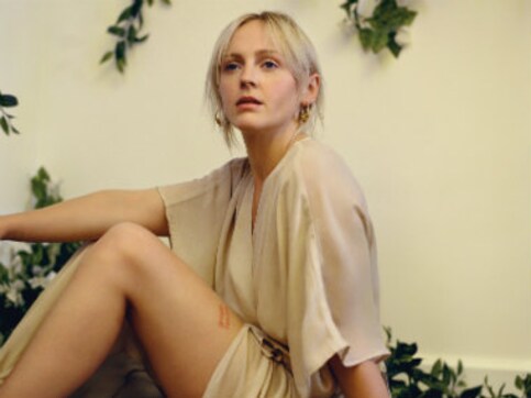 Laura Marling's Semper Femina: Bold, profoundly riveting ode to women from Queen of Nu folk Laura Marling's Semper Femina: Bold, profoundly riveting ode to women from Queen of Nu folk