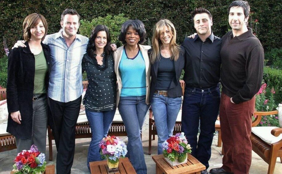 On 7 May, 2005 the finale episode of phenomenally popular sitcom F.R.I.E.N.D.S was premiered and left a generation into tears. Oprah met the cast a day later in what is termed as their last interview together. Facebook On 7 May, 2005 the finale episode of phenomenally popular sitcom F.R.I.E.N.D.S was premiered and left a generation into tears. Oprah met the cast a day later in what is termed as their last interview together. Facebook