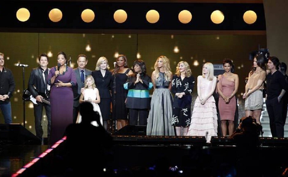 On 23 and 24 May, 2011 — a day before the TV show's finale episode — the who's who of Hollywood stepped in to pay a homage to the TV sensation.From Tom Hanks, Queen Latifah, Beyonce, Madonna, Dakota, Halle Berry, Katie Holmes and Tom Cruise — all marked their presence at the gala. Facebook On 23 and 24 May, 2011 — a day before the TV show's finale episode — the who's who of Hollywood stepped in to pay a homage to the TV sensation.From Tom Hanks, Queen Latifah, Beyonce, Madonna, Dakota, Halle Berry, Katie Holmes and Tom Cruise — all marked their presence at the gala. Facebook