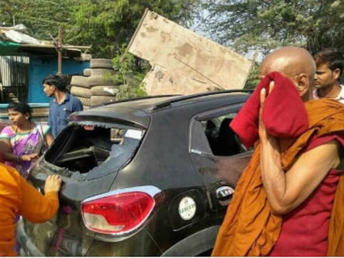 Bhima-Koregaon caste clash spreads across Maharashtra; violence erupts in Mumbai, Aurangabad, Pune Bhima-Koregaon caste clash spreads across Maharashtra; violence erupts in Mumbai, Aurangabad, Pune