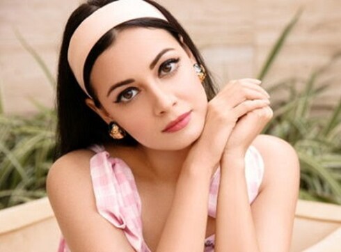 Dutt biopic: Dia Mirza says she's very excited to play Maanayata but doesn't want to put too much pressure on herself Dutt biopic: Dia Mirza says she's very excited to play Maanayata but doesn't want to put too much pressure on herself