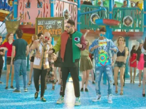 Dill Ton Blacck: Jassie Gill, Badshah bring us the same Punjabi song in (slightly) different packaging Dill Ton Blacck: Jassie Gill, Badshah bring us the same Punjabi song in (slightly) different packaging