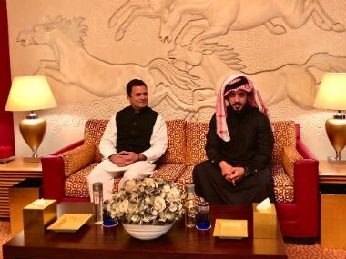 Congress president Rahul Gandhi with Bahrain's Prince Shaikh Khalid bin Hamad Al Khalifa. Twitter/ @incindia