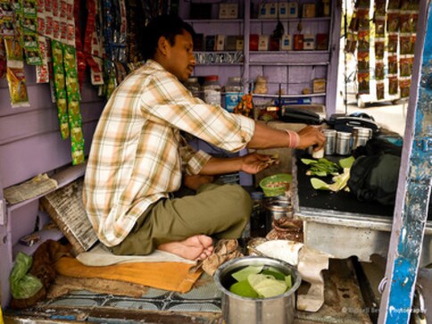 Spitting truth about the PAAN Indian problem Spitting truth about the PAAN Indian problem