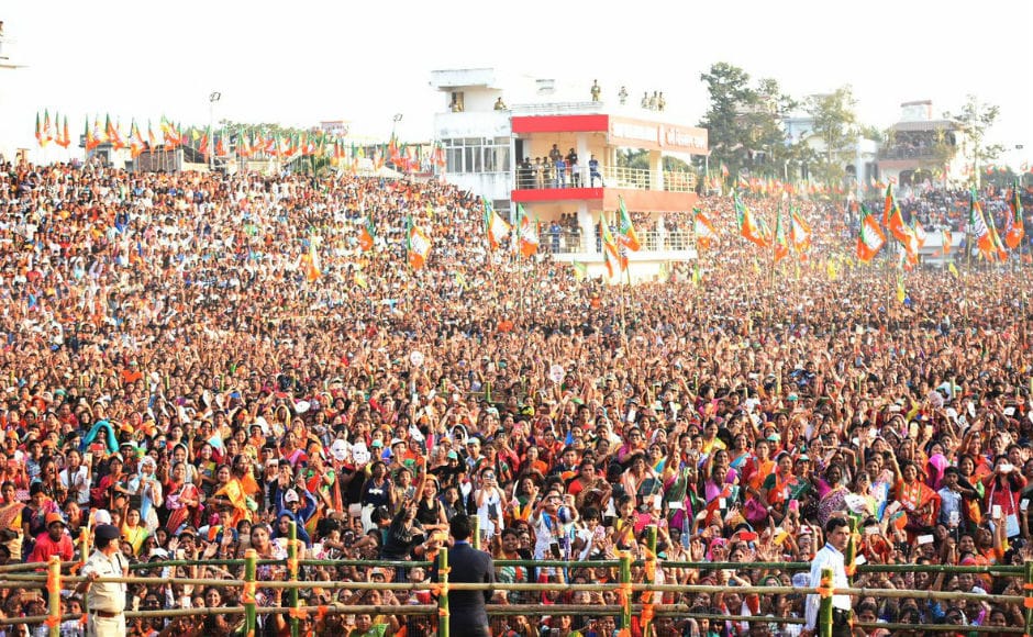 Modi asked why the state government employees in Tripura are still being paid as per the fourth pay commission and not the seventh. He promised that BJP will implement seventh pay commission and minimum wages for all workers. Twitter@NarendraModi Modi asked why the state government employees in Tripura are still being paid as per the fourth pay commission and not the seventh. He promised that BJP will implement seventh pay commission and minimum wages for all workers. Twitter@NarendraModi