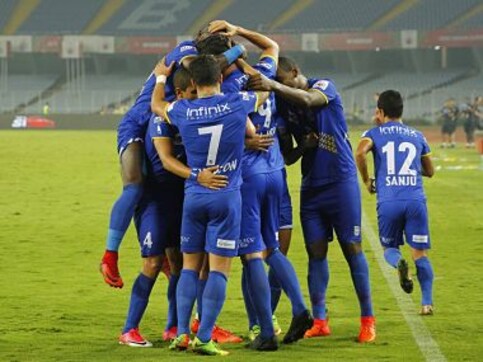 ISL 2017-18: Mumbai City FC beat defending champions ATK to stay alive in tournament ISL 2017-18: Mumbai City FC beat defending champions ATK to stay alive in tournament