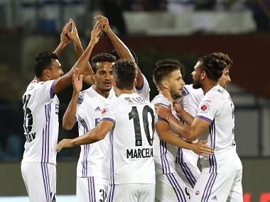 FC Pune City players celebrates a goal during match 74 of the Hero Indian Super League between Bengaluru FC and FC Pune City held at the Sree Kanteerava Stadium, Bangalore, India on the 16th Feb 2018 Photo by: Vipin Pawar / ISL / SPORTZPICS