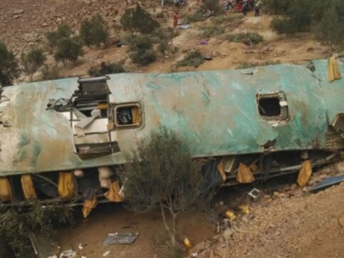 Forty-four killed after bus plunges into Ocona river in Peru's Arequipa region; authorities investigating cause of accident Forty-four killed after bus plunges into Ocona river in Peru's Arequipa region; authorities investigating cause of accident