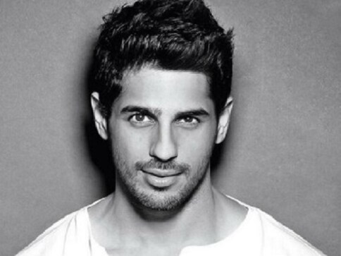 Sidharth Malhotra reportedly in talks to star in Bollywood remake of popular Kannada film Kirik Party Sidharth Malhotra reportedly in talks to star in Bollywood remake of popular Kannada film Kirik Party