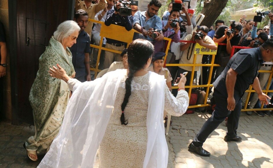 Waheeda Rahman coming out of Anil Kapoor's Mumbai residence. Firstpost/ Sachin Gokhale Waheeda Rahman coming out of Anil Kapoor's Mumbai residence. Firstpost/ Sachin Gokhale