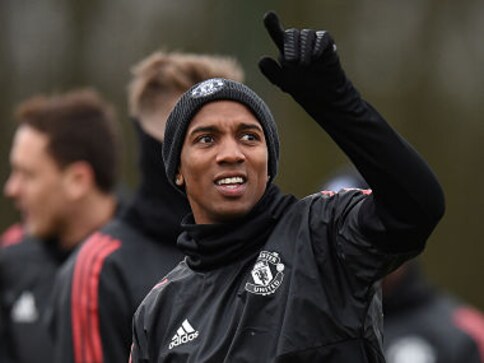 Premier League: Manchester United extend English midfielder Ashley Young's contract till 2019 Premier League: Manchester United extend English midfielder Ashley Young's contract till 2019