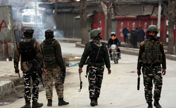 Kashmir observes shutdown over army firing in Shopian; separatist leaders detained Kashmir observes shutdown over army firing in Shopian; separatist leaders detained