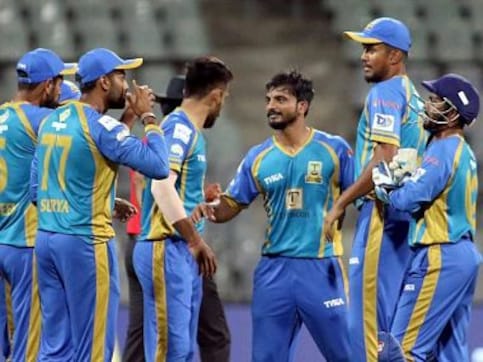 T20 Mumbai League: Shashank Singh leads Triumph Knights to seven-wicket win over ARCS Andheri T20 Mumbai League: Shashank Singh leads Triumph Knights to seven-wicket win over ARCS Andheri