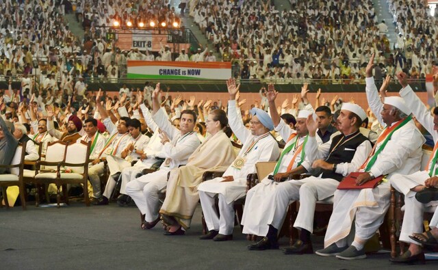 The meeting was attended by the party's top leaders, including Manmohan Singh and Sonia Gandhi, its mandarins from across the country and workers. PTI The meeting was attended by the party's top leaders, including Manmohan Singh and Sonia Gandhi, its mandarins from across the country and workers. PTI