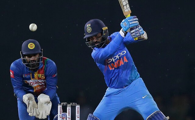 With the help of five boundaries Dinesh Karthik smashed a quickfire 39 off 25 balls. AP With the help of five boundaries Dinesh Karthik smashed a quickfire 39 off 25 balls. AP
