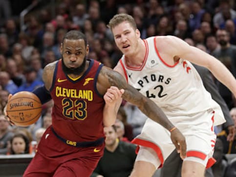 NBA: LeBron James stars as Cavaliers beat Eastern Conference leaders Raptors; Spurs win against Wizards NBA: LeBron James stars as Cavaliers beat Eastern Conference leaders Raptors; Spurs win against Wizards