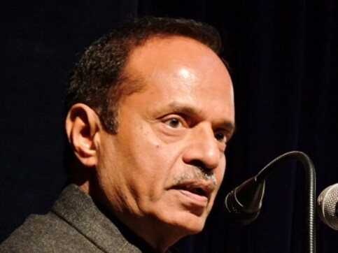Harish Khare resigns as editor-in-chief of The Tribune, newspaper which reported breach in Aadhaar data Harish Khare resigns as editor-in-chief of The Tribune, newspaper which reported breach in Aadhaar data