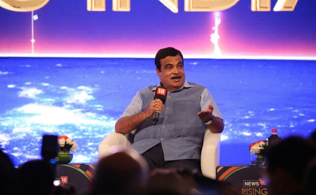 Gadkari promised that the government will achieve their road-making targets by end of March, adding that he will be answerable if the target is not met. Commenting on the demand of special status for Andhra Pradesh, he said that it is not a feasible idea since other states too might also demand the same. News18 Gadkari promised that the government will achieve their road-making targets by end of March, adding that he will be answerable if the target is not met. Commenting on the demand of special status for Andhra Pradesh, he said that it is not a feasible idea since other states too might also demand the same. News18