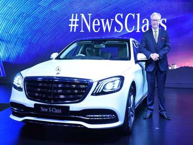 Want to know why the new Mercedes-Benz S-Class is the best car in the world, driven by intelligence? Well, you might want to take a seat because the list is long!