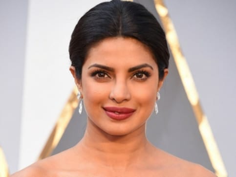 Oscars 2018: Priyanka Chopra reveals why she couldn't make it for Hollywood's big night Oscars 2018: Priyanka Chopra reveals why she couldn't make it for Hollywood's big night